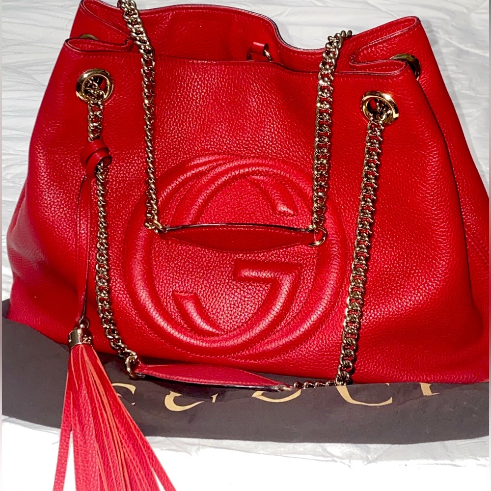 💎AUTHENTIC💎 Medium Soho Chain Tote